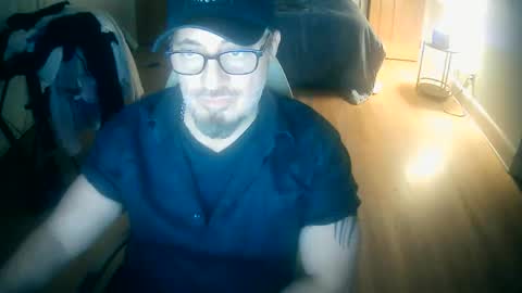 tuscan_taurus online show from 11-04-25, 10:47