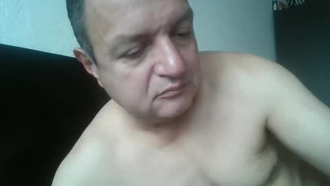 Snapshot of tuserasmia chatting on 01-12-26, 04:23 Mario Ramirez online show from 01-12-26, 04:23