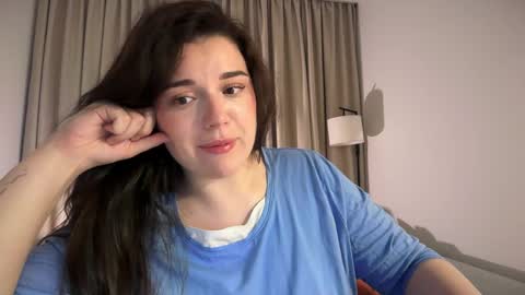 Ariana online show from 05-18-26, 09:09