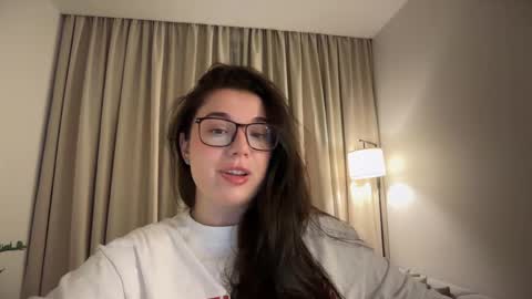 Ariana online show from 05-19-26, 08:48