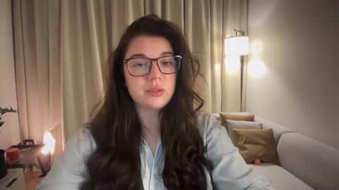 Ariana online show from 05-25-26, 08:15
