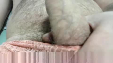 tutu1723153673 online show from 01-15-25, 06:51