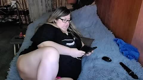 Lana online show from 03-02-25, 11:50