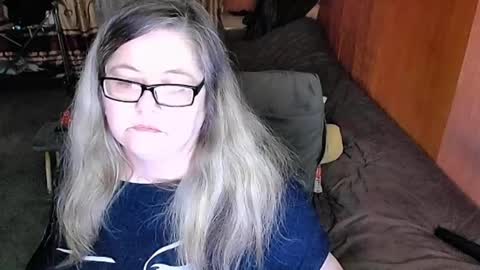 Lana online show from 03-07-25, 12:04