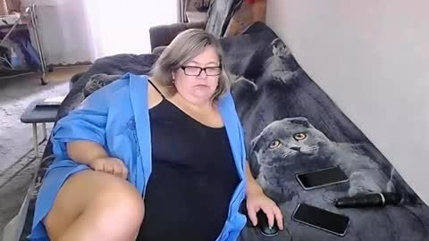 Lana online show from 09-13-25, 12:10