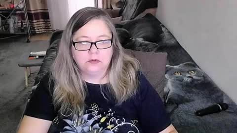 Lana online show from 04-21-26, 02:51