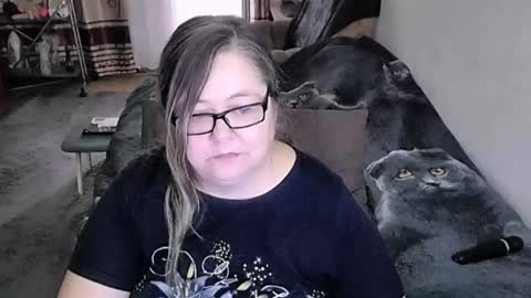 Lana online show from 05-15-26, 10:50