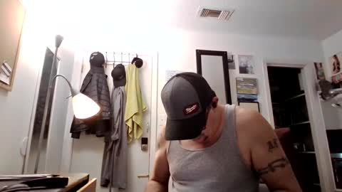 Tweeter74 online show from 01-01-25, 09:41