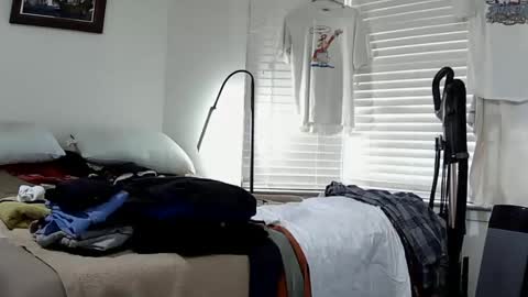 Tweeter74 online show from 01-20-25, 07:46