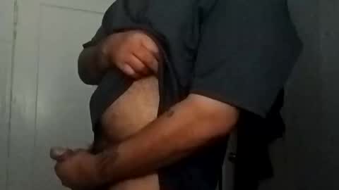 Snapshot of twest84 chatting on 10-14-25, 09:32 twest84 online show from 10-14-25, 09:32