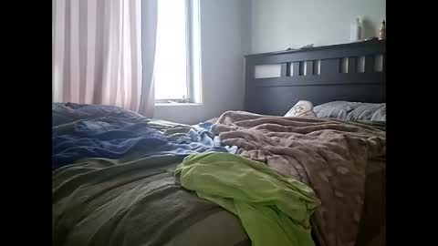 twest84 online show from 03-26-26, 02:55