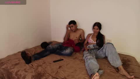 Snapshot of twin_alejandro chatting on 11-25-25, 11:38 twin_alejandro online show from 11-25-25, 11:38