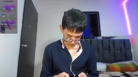 Snapshot of twink_daren chatting on 02-28-25, 07:46 Mr Daren online show from 02-28-25, 07:46
