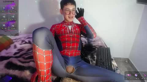 Snapshot of twink_daren chatting on 02-28-25, 10:50 Mr Daren online show from 02-28-25, 10:50