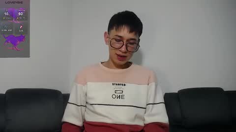 Snapshot of twink_daren chatting on 03-06-25, 06:05 Mr Daren online show from 03-06-25, 06:05