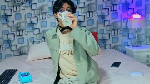 Sebastin online show from 05-21-26, 12:12