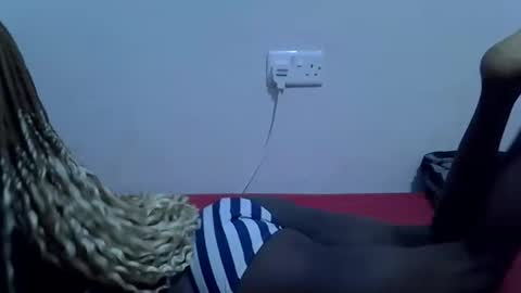 Snapshot of twinkle_tia chatting on 10-15-25, 04:51 BABY TIA online show from 10-15-25, 04:51
