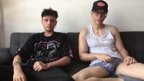 Derrick online show from 10-14-25, 05:03