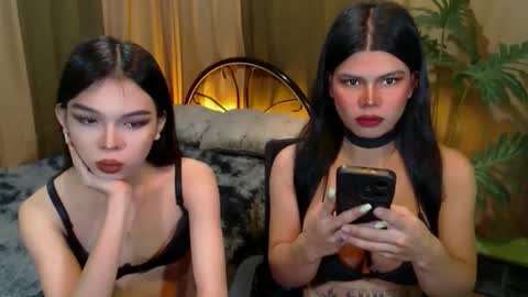 twinktransshanel online show from 10-18-25, 10:16