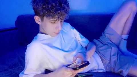 Snapshot of twishadow chatting on 03-13-26, 12:34 TwiShadow online show from 03-13-26, 12:34