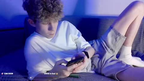 Snapshot of twishadow chatting on 03-18-26, 08:01 TwiShadow online show from 03-18-26, 08:01