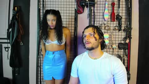 Snapshot of twisted_fantasy_ chatting on 12-27-24, 03:48 Clio Tadeo online show from 12-27-24, 03:48