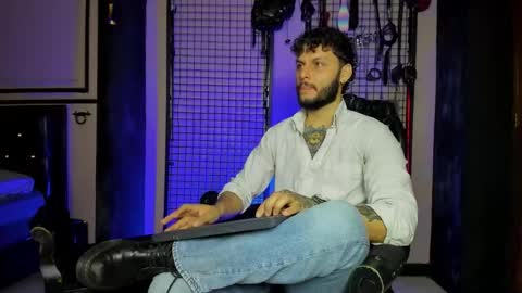 Clio  Tadeo online show from 03-24-26, 04:06