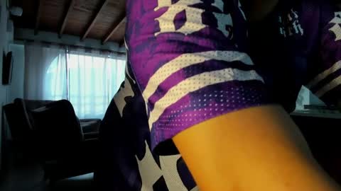 Clio  Tadeo online show from 04-17-26, 10:24