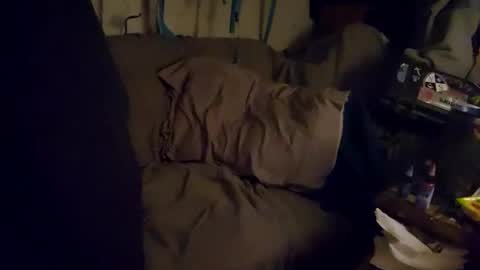 Snapshot of twistedblizzy chatting on 12-14-24, 07:18 TwistedBlizzy online show from 12-14-24, 07:18