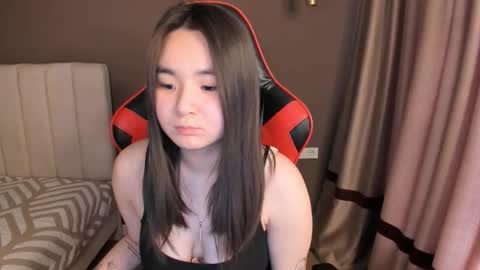 Snapshot of twitty_kiki chatting on 03-05-26, 03:24 Kiki online show from 03-05-26, 03:24