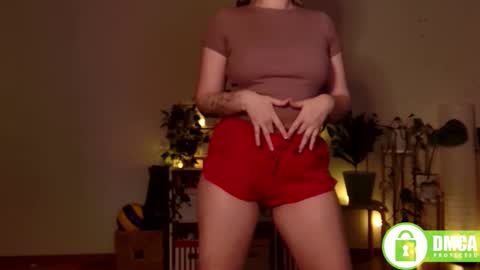 Snapshot of twix_girl chatting on 01-15-25, 11:10 Stranger online show from 01-15-25, 11:10