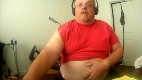 Snapshot of two_wheels_two_balls chatting on 12-15-25, 07:29 two_wheels_two_balls online show from 12-15-25, 07:29