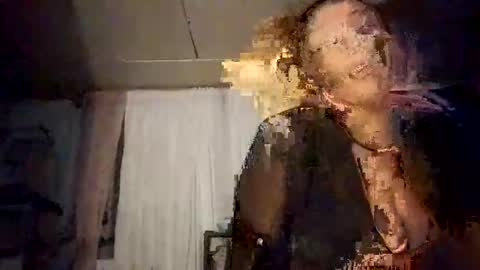 Twocrazy85 online show from 11-11-25, 11:21