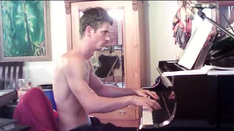 TobeBritta online show from 02-24-25, 06:47