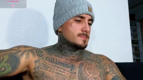 Angel online show from 04-22-26, 01:08