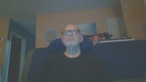 twstone online show from 02-03-25, 02:36