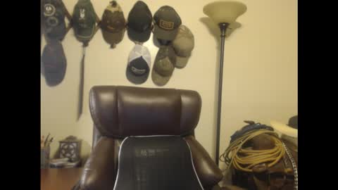 txlobo60 online show from 03-10-26, 12:26