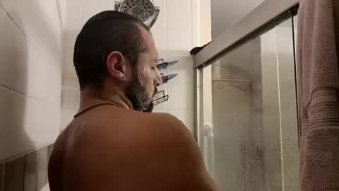 txmusclestud online show from 12-22-24, 05:42