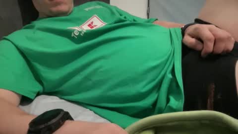 Snapshot of tyber87 chatting on 10-13-25, 07:14 Padrynhyo online show from 10-13-25, 07:14