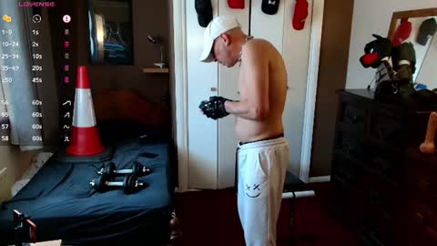 Tye Upgood online show from 07-30-26, 01:10