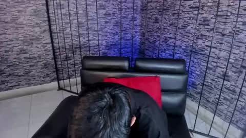 Snapshot of tyger_boy chatting on 05-18-26, 03:24 Tyger Boy online show from 05-18-26, 03:24
