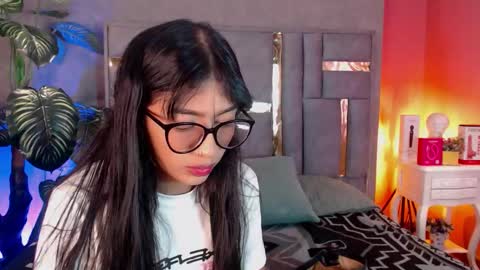 Snapshot of tyla_ks chatting on 09-24-25, 08:34 tyla_ks online show from 09-24-25, 08:34