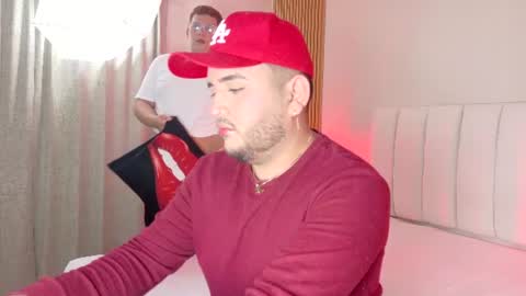 TylerGael  online show from 07-08-26, 07:07