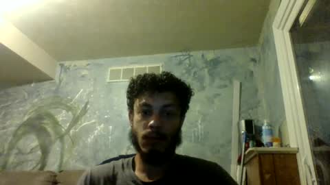Snapshot of tylerburns318 chatting on 06-20-26, 04:59 tylerburns318 online show from 06-20-26, 04:59