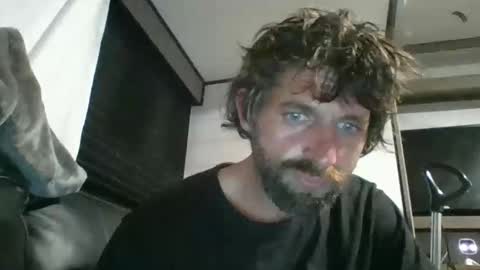 Snapshot of tylerweist727678265 chatting on 04-12-26, 09:58 tylerweist727678265 online show from 04-12-26, 09:58