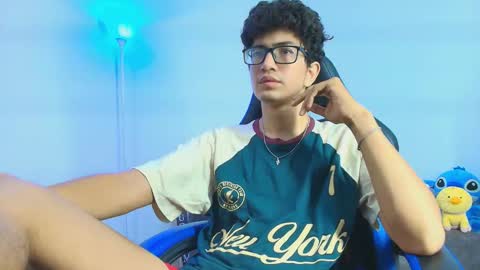   online show from 10-01-25, 03:45