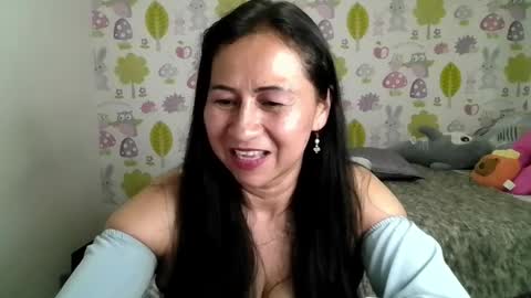 Tyna online show from 04-28-26, 02:27
