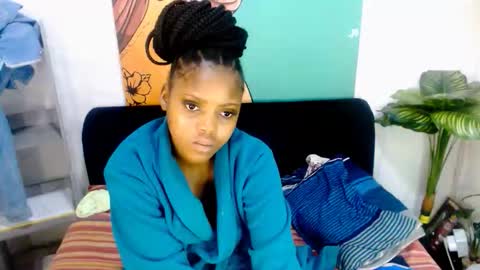 Snapshot of tyrabangz chatting on 05-15-26, 03:13 Tyra online show from 05-15-26, 03:13