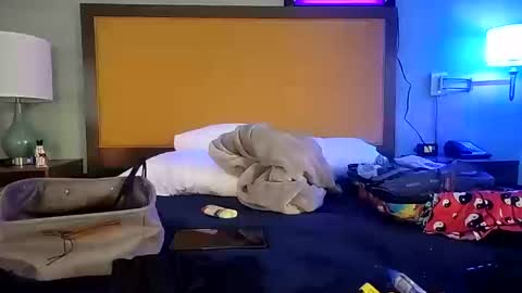 Snapshot of tyrantking884 chatting on 10-12-25, 05:28 Tyrant King online show from 10-12-25, 05:28