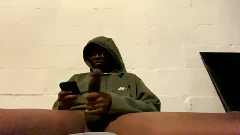 Snapshot of tyrese55 chatting on 11-13-25, 02:16 Bigcup55 online show from 11-13-25, 02:16